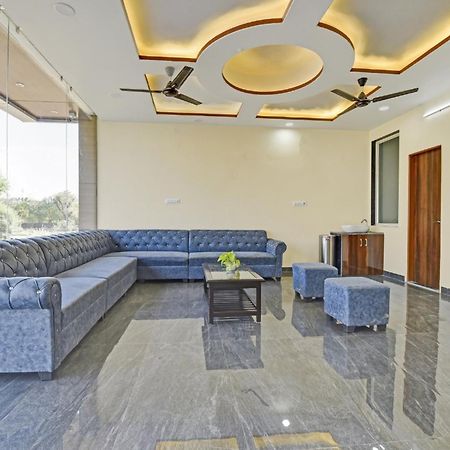 Super Oyo Collection O Hotel Legend Jaipur Buitenkant foto