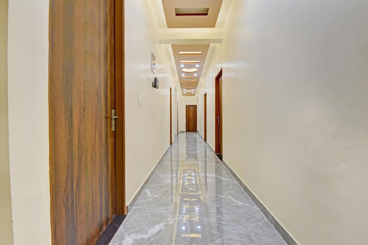 Super Oyo Collection O Hotel Legend Jaipur Buitenkant foto